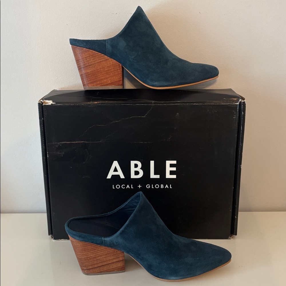 Able Local + Global Rojas Blue Suede Mule Size 9.5 New from Anthropologie - Picture 2 of 6